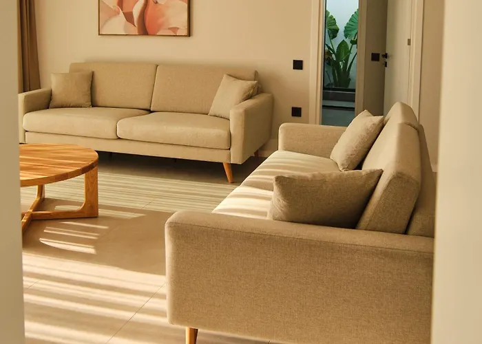 Ashta - Aura פאטהיה