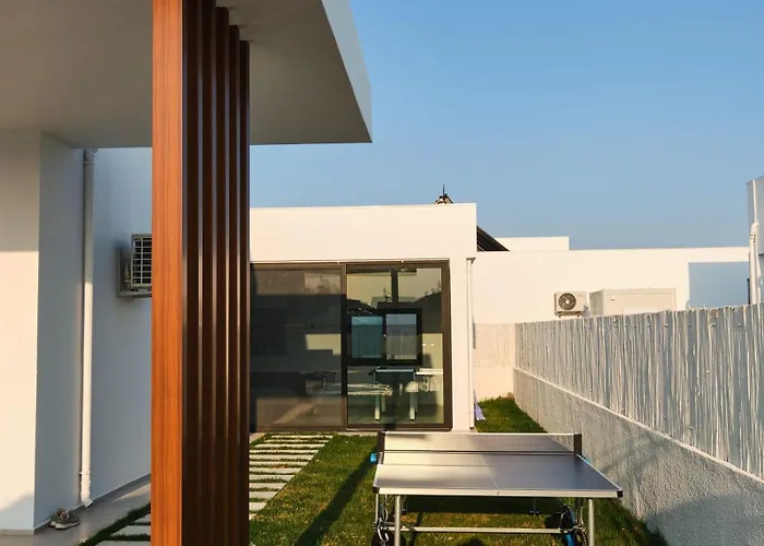 Ashta - Aura Villa *